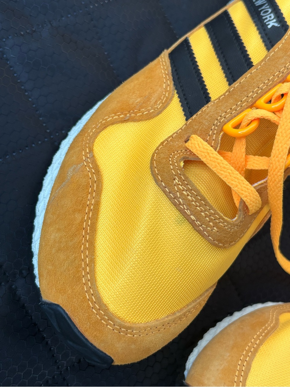 Adidas Originals New York “Taxi” FZ0738 Terrace Runner Sneaker Men’s 7/Women’s 8 - Picture 8 of 9